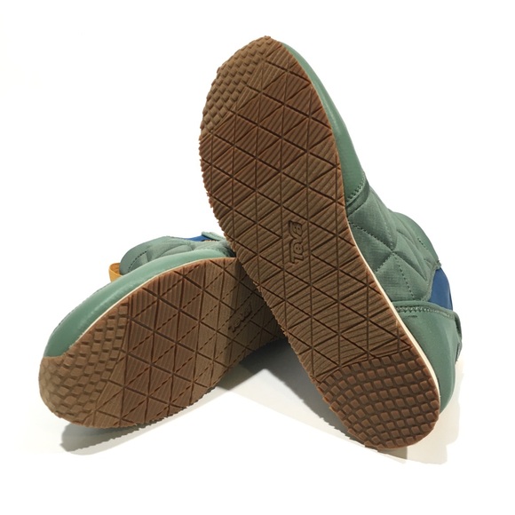 TEVA EMBER MID QUILTED CAMPING BOOTS -HELIX GREEN -YOUTH US 7 /WOMEN 8.5 -NEW - Picture 6 of 6